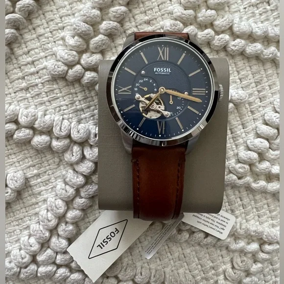 Fossil watch (NWT) Fossil FB Adventure Compass Quartz FS5732 100M Men main image 3